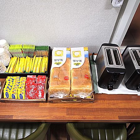 Hostel Gaon Sinchon Seoul Eksteriør billede