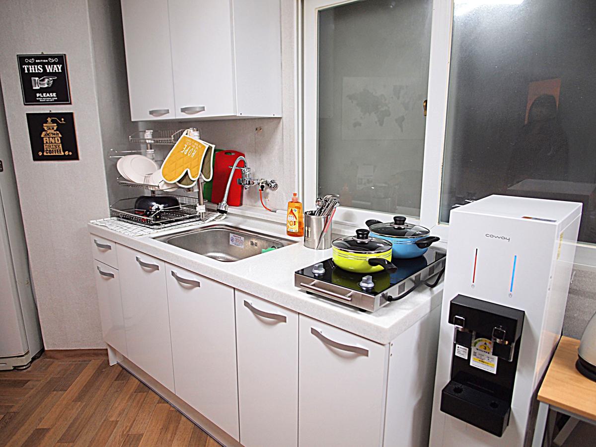Hostel Gaon Sinchon Seoul Eksteriør billede